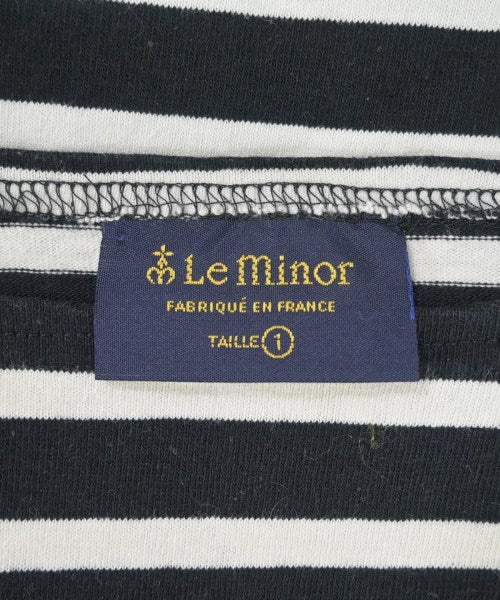 Le minor เสื้อยืด/เสื้อท็อปส์