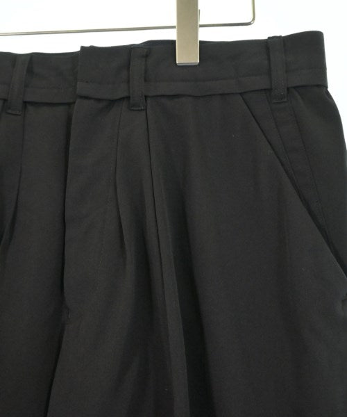 ESSAY กางเกงขายาว