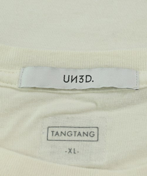 UN3D. เสื้อยืด/เสื้อท็อปส์