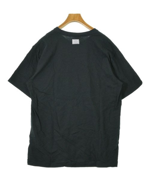 UN3D. เสื้อยืด/เสื้อท็อปส์