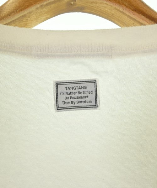 UN3D. เสื้อยืด/เสื้อท็อปส์