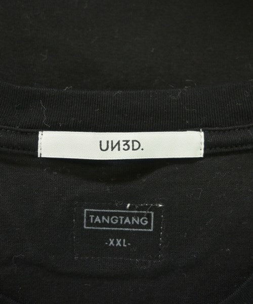 UN3D. เสื้อยืด/เสื้อท็อปส์