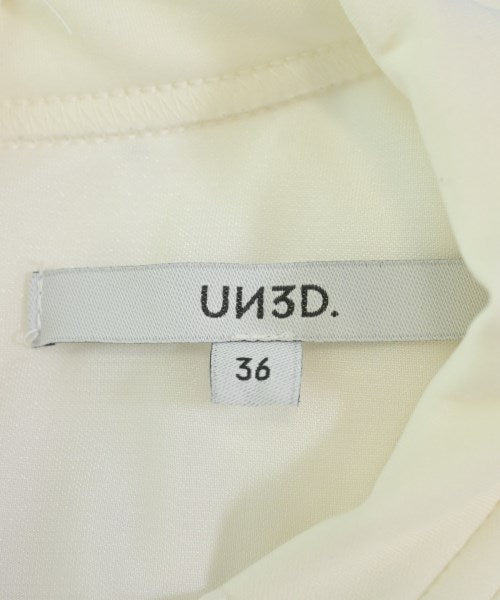 UN3D. ชุดเดรส