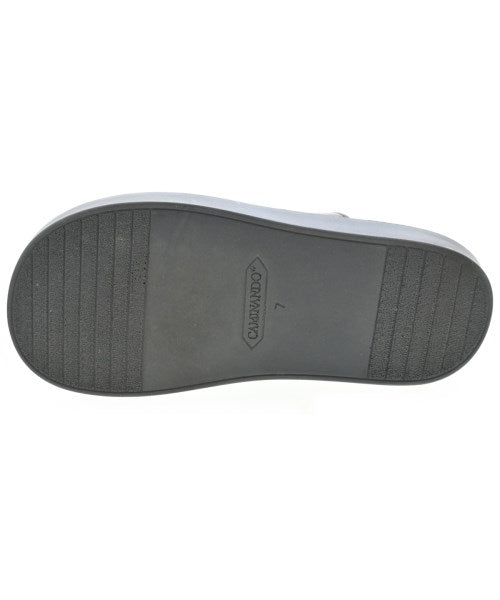 CAMINANDO รองเท้าแตะ