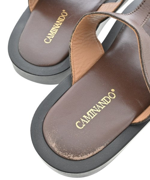 CAMINANDO รองเท้าแตะ