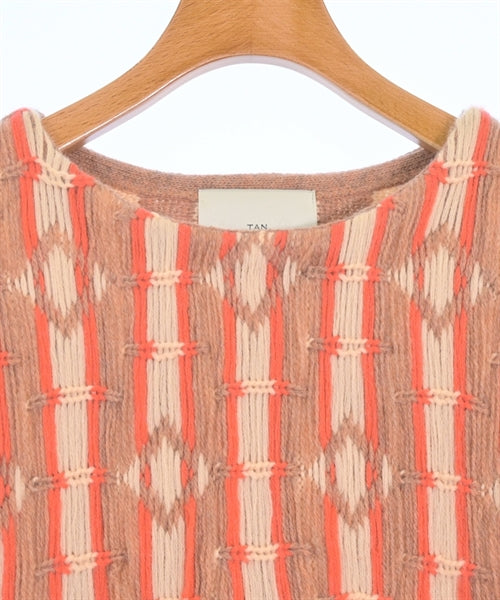TAN เสื้อกันหนาว