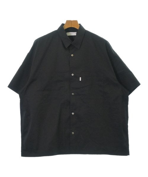 Graphpaper เสื้อลำลอง