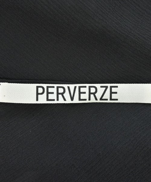 PERVERZE ชุดเดรส