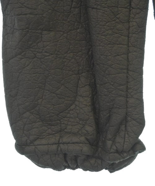 Taakk กางเกง อื่น