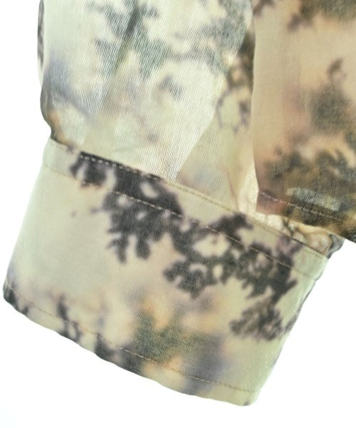 Taakk เสื้อลำลอง