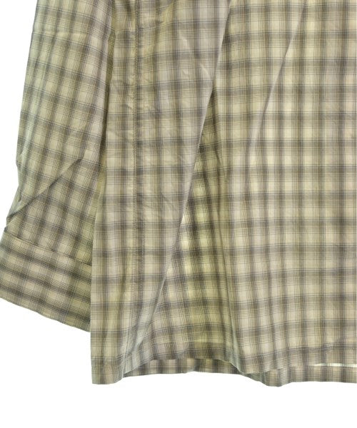 URU เสื้อลำลอง