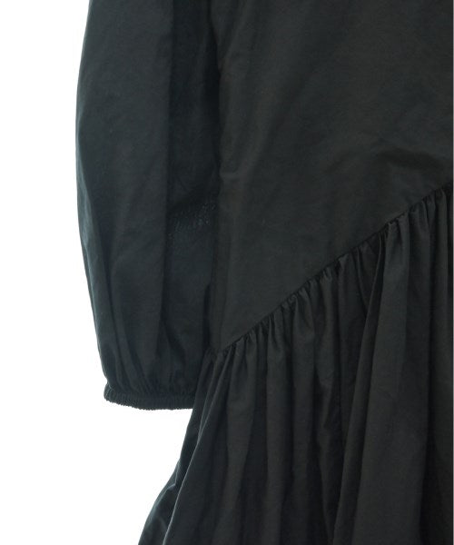 Merlette ชุดเดรส