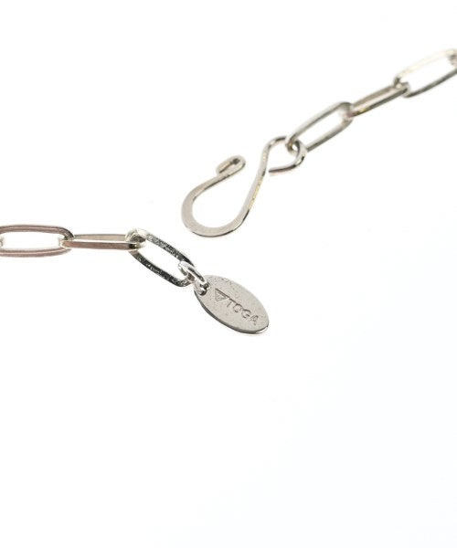 TOGA VIRILIS สร้อยคอ