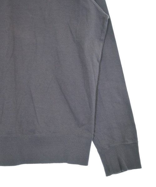 NECESSARY OR UNNECESSARY เสื้อยืด/เสื้อท็อปส์