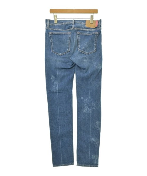 Bla Konst ยีนส์