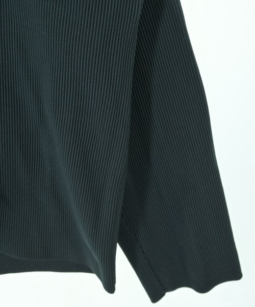 stein เสื้อยืด/เสื้อท็อปส์