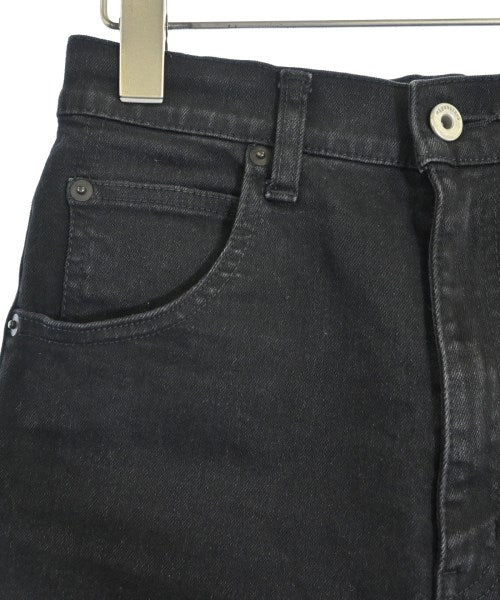 nagonstans ยีนส์