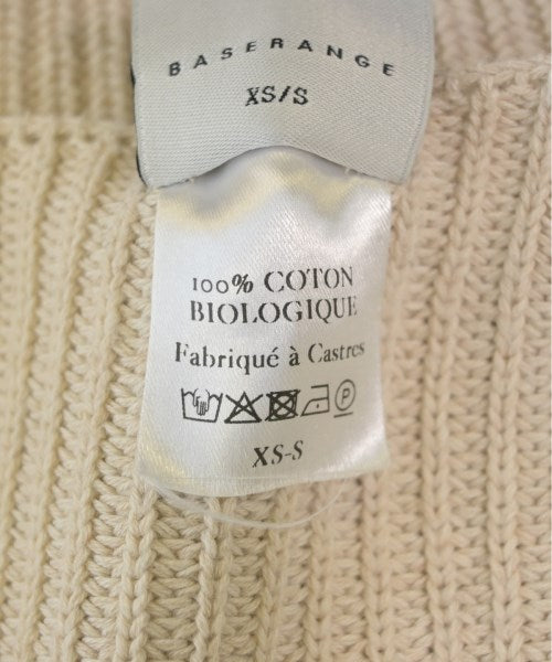 Baserange เสื้อกันหนาว