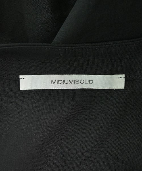 MIDIUMISOLID เสื้อลำลอง
