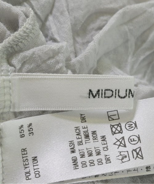 MIDIUMISOLID เสื้อยืด/เสื้อท็อปส์