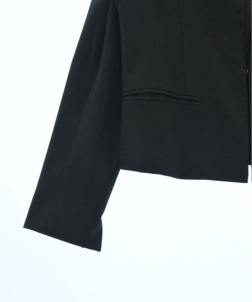 TONAL แจ็คเก็ตไม่มีปก