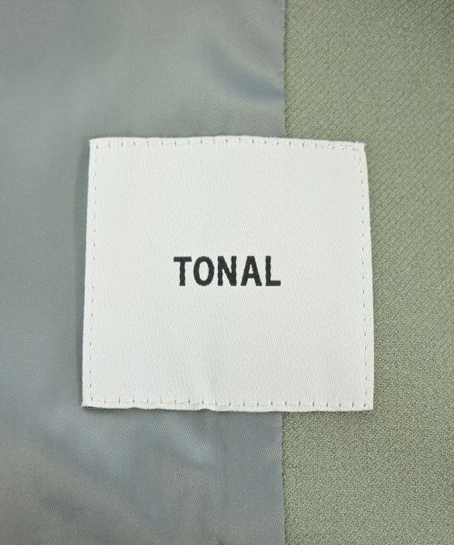 TONAL แจ็คเก็ตไม่มีปก
