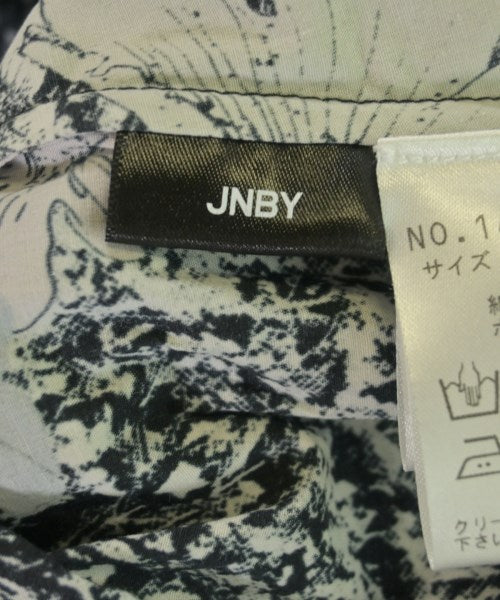 JNBY เสื้อลำลอง