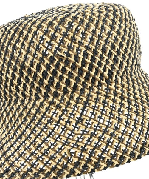 La Maison de Lyllis หมวกฟาง