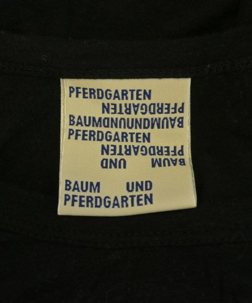 BAUM UND PFERDGARTEN เสื้อยืด/เสื้อท็อปส์