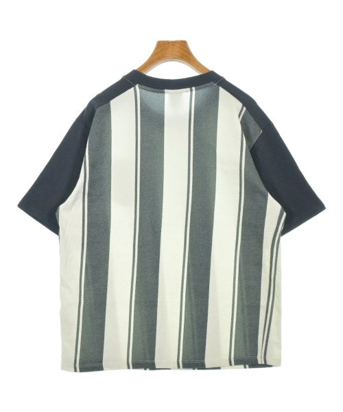 BAUM UND PFERDGARTEN เสื้อยืด/เสื้อท็อปส์