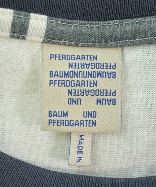 BAUM UND PFERDGARTEN เสื้อยืด/เสื้อท็อปส์