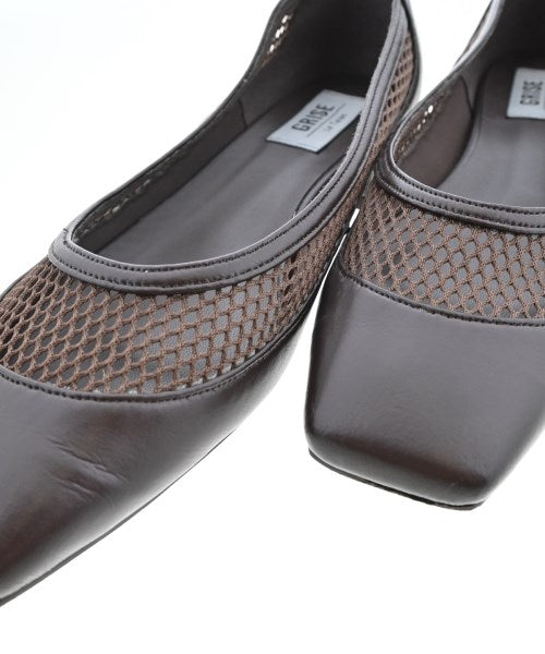 GRISE รองเท้าส้นสูง