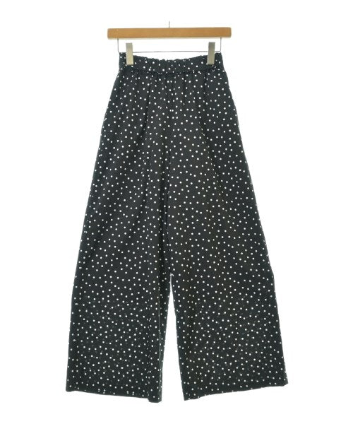 SHIPS any กางเกง อื่น