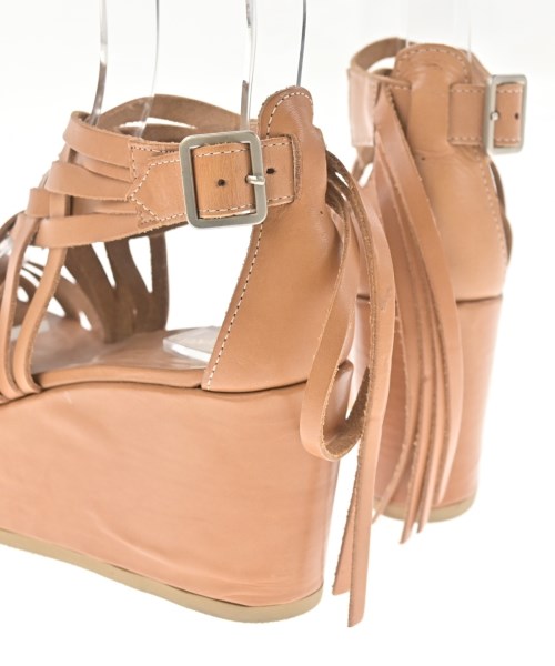 JUNYA WATANABE รองเท้าแตะ