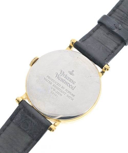 Vivienne Westwood นาฬิกา