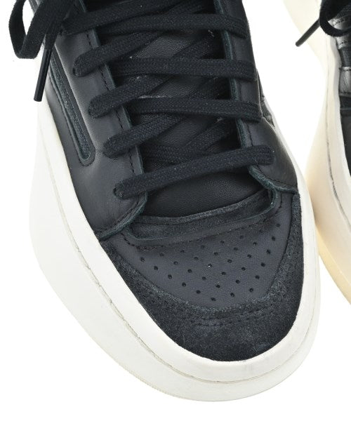 Y-3 รองเท้าผ้าใบ