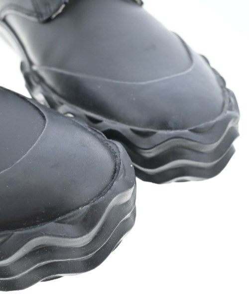 Maison Margiela รองเท้าผ้าใบ