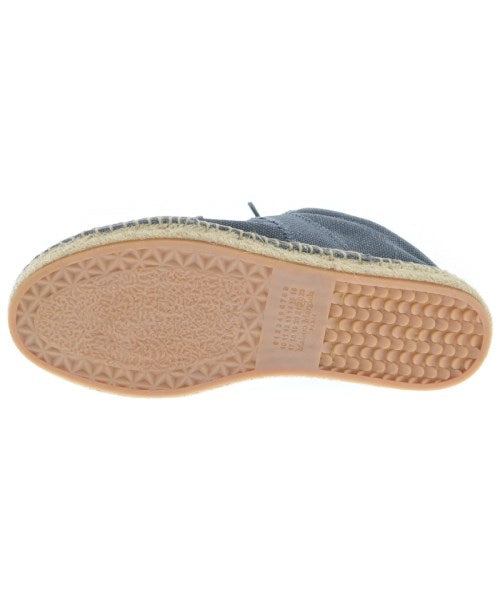 Maison Margiela รองเท้าผ้าใบ