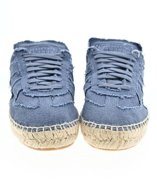 Maison Margiela รองเท้าผ้าใบ