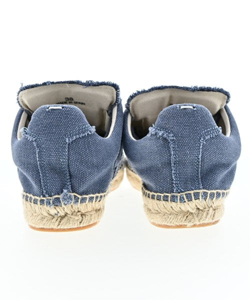 Maison Margiela รองเท้าผ้าใบ