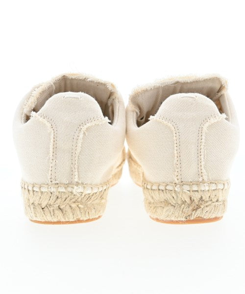 Maison Margiela รองเท้าผ้าใบ