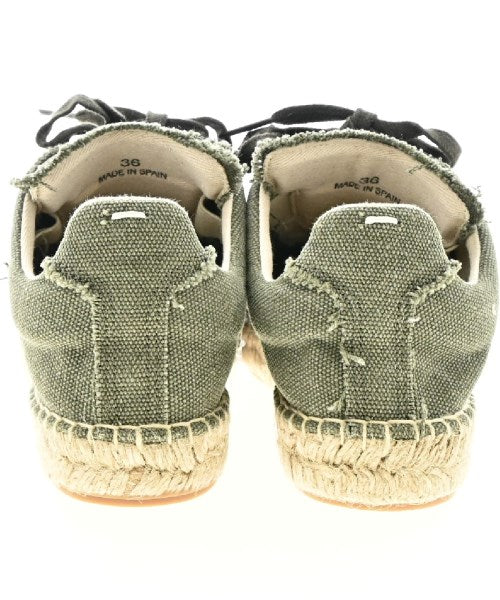 Maison Margiela รองเท้าผ้าใบ