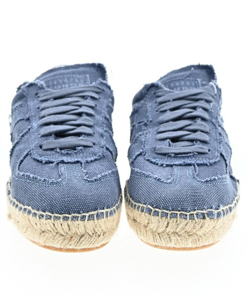 Maison Margiela รองเท้าผ้าใบ