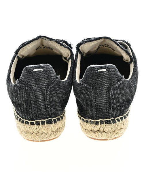 Maison Margiela รองเท้าผ้าใบ