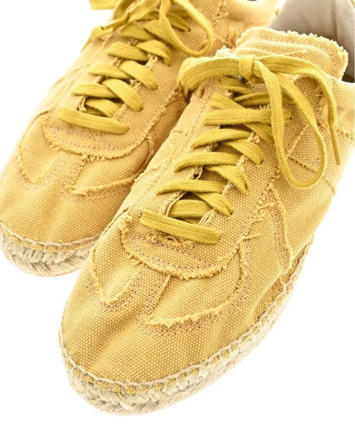 Maison Margiela รองเท้าผ้าใบ