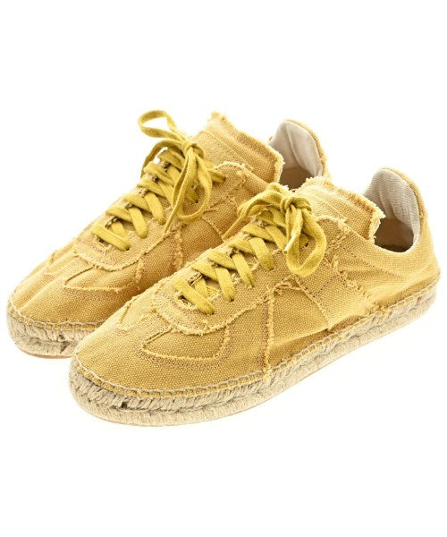 Maison Margiela รองเท้าผ้าใบ