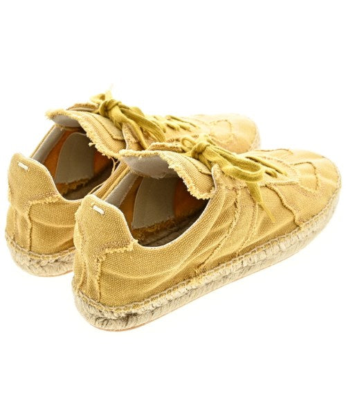 Maison Margiela รองเท้าผ้าใบ