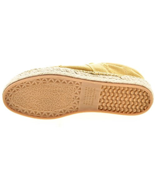 Maison Margiela รองเท้าผ้าใบ