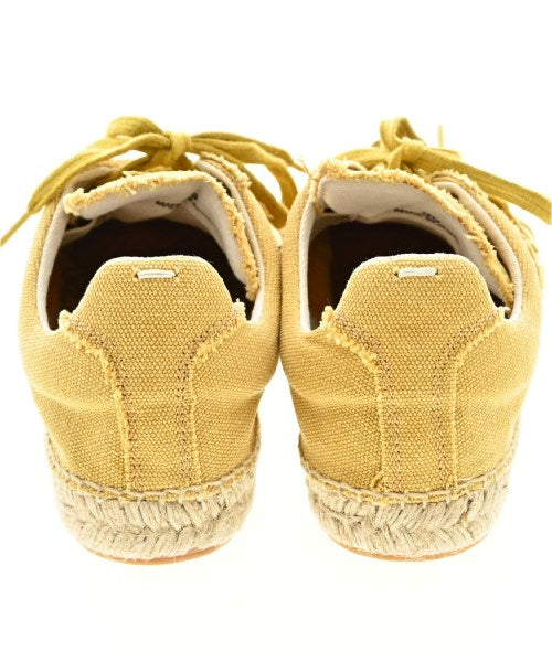 Maison Margiela รองเท้าผ้าใบ