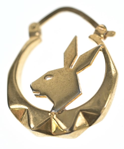 Maison Margiela เจาะ